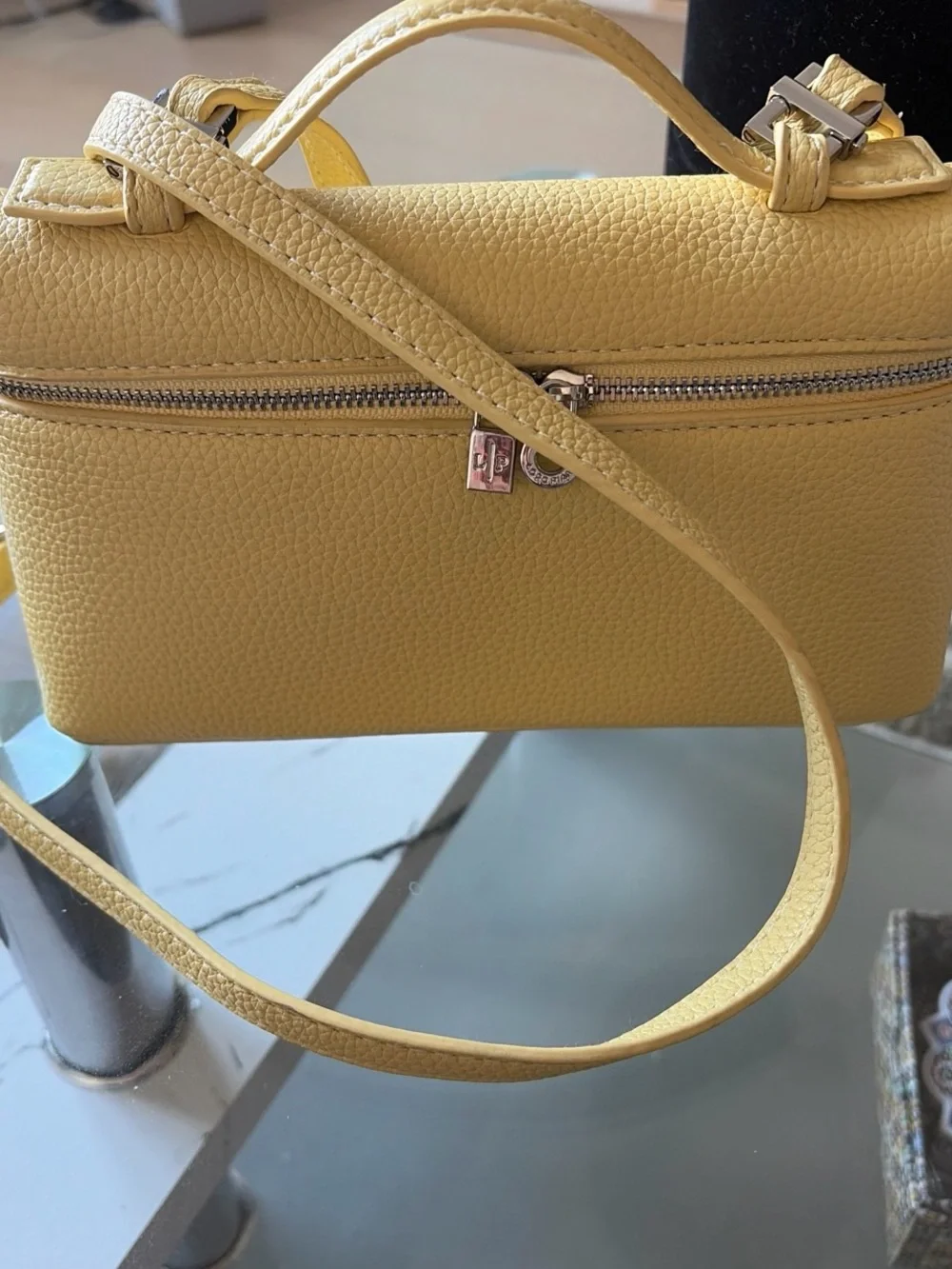 Extra Pocket 19 Leather Top Handle Box Bag In Light Yellow